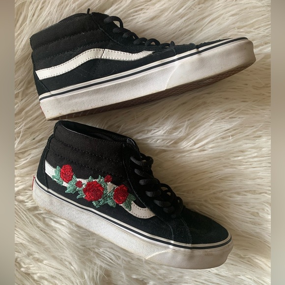 Vans Sk8 Women’s Old Skool Rose Thorns Mid Sneakers, Women’s Size 8.5 - Picture 3 of 5